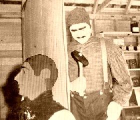 Bender Hiding Bender Hiding